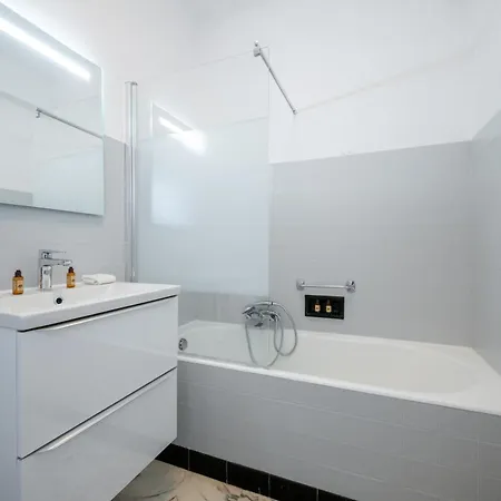 Apartment Le Coq Eden - Air Conditioning - Seafront