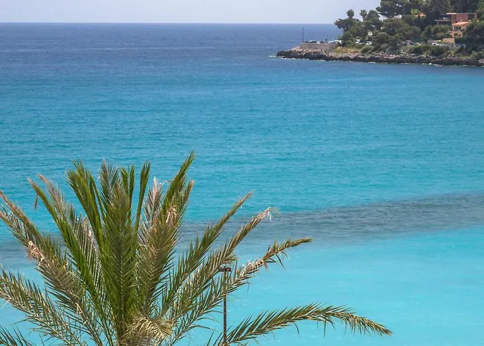 Апартаменты Le Coq Eden - Air Conditioning - Seafront *